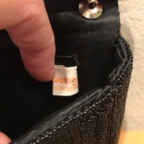 Vintage Walborg beaded clutch - Picture 7 of 9